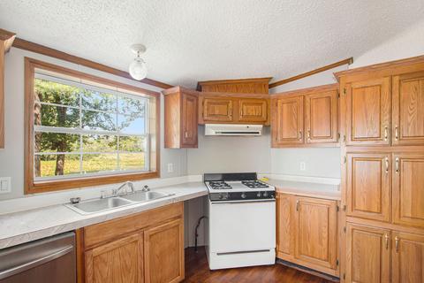 4113 E 8th St, White Cloud, MI 49349 photo 17