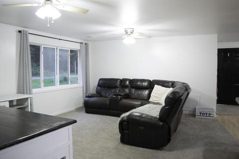 9231 E Colby Rd, Crystal, MI 48818 photo 8
