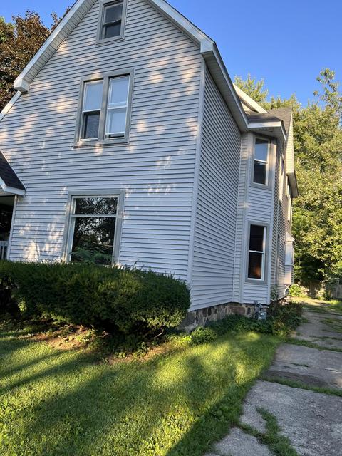 43 Daugherty St, Coldwater, MI 49036 photo 2