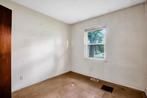5613 Larch Dr, Jackson, MI 49201 photo 17