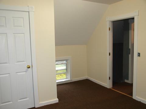 311 Leonard St, Belding, MI 48809 photo 21