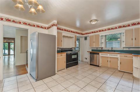 300 E Gull Lake Dr, Augusta, MI 49012 photo 19
