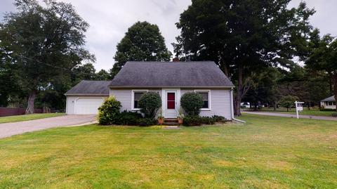 421 Brewer St, Marshall, MI 49068 photo 1