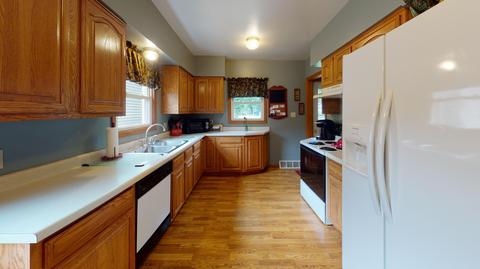 421 Brewer St, Marshall, MI 49068 photo 13