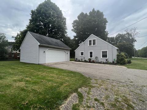 421 Brewer St, Marshall, MI 49068 photo 39