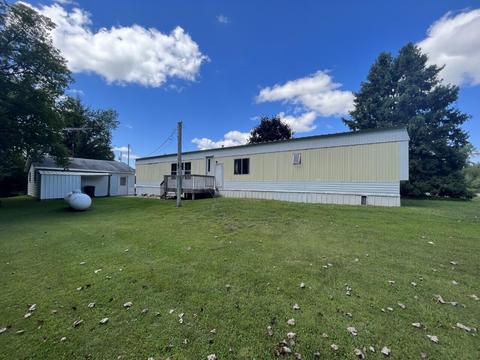 2103 Mcbrides Rd NW, Stanton, MI 48888 photo 4