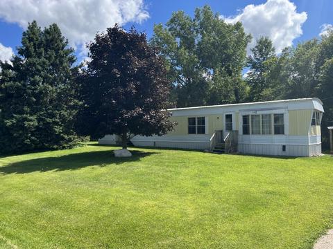 2103 Mcbrides Rd NW, Stanton, MI 48888 photo 2
