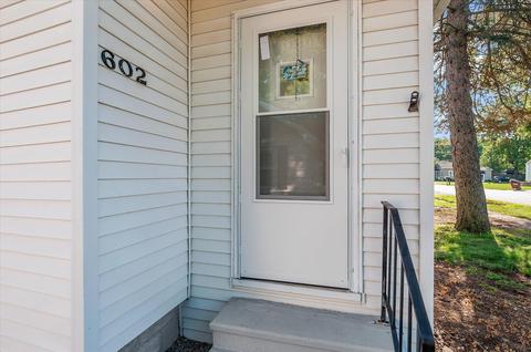 602 E Bird St, Jackson, MI 49203 photo 5
