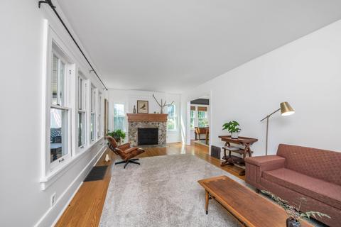 624 S Main St, Plainwell, MI 49080 photo 20
