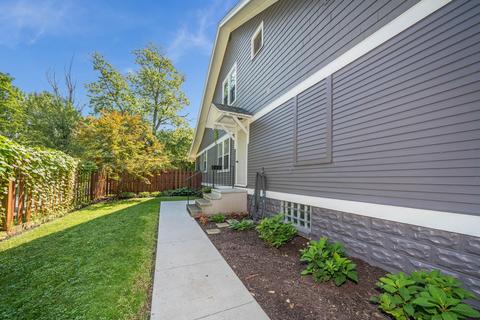624 S Main St, Plainwell, MI 49080 photo 11