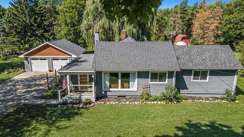 11088 S Dewitt Rd, Dewitt, MI 48820 photo 1