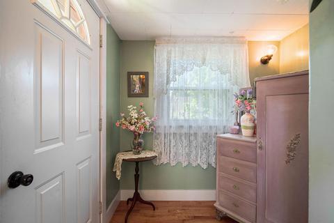 11088 S Dewitt Rd, Dewitt, MI 48820 photo 5