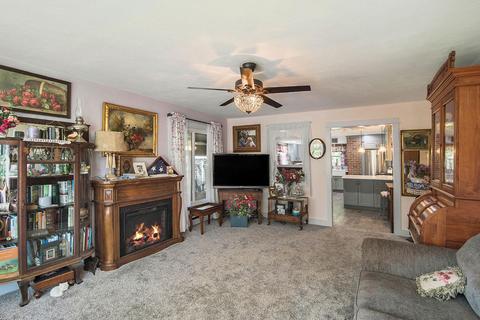11088 S Dewitt Rd, Dewitt, MI 48820 photo 7
