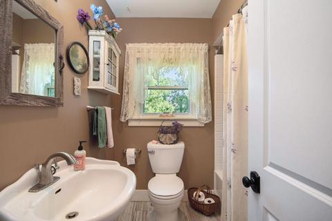 11088 S Dewitt Rd, Dewitt, MI 48820 photo 12
