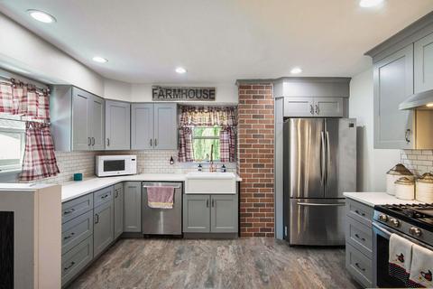 11088 S Dewitt Rd, Dewitt, MI 48820 photo 10