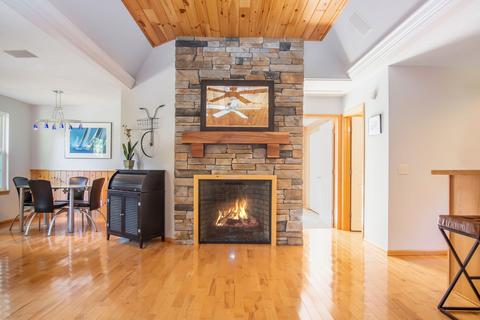 4429 Pine Ave, Mears, MI 49436 photo 4