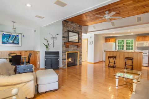 4429 Pine Ave, Mears, MI 49436 photo 3