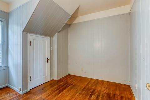 109 E Biddle St, Jackson, MI 49203 photo 8