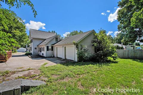 317 King St, Lowell, MI 49331 photo 24