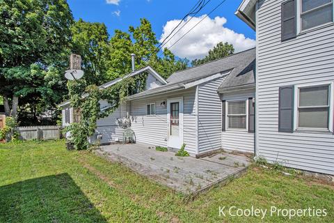 317 King St, Lowell, MI 49331 photo 23