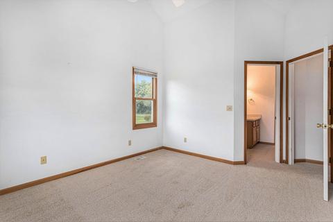 524 Riverview Dr, Plainwell, MI 49080 photo 12