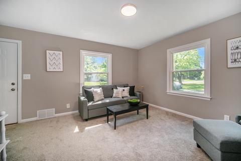 2410 Twilight St, Jackson, MI 49203 photo 7