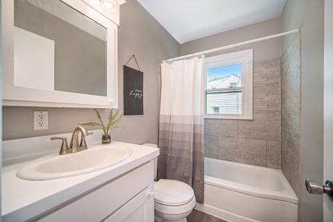 2410 Twilight St, Jackson, MI 49203 photo 8
