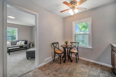 2410 Twilight St, Jackson, MI 49203 photo 4