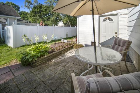 1034 6th St, Jackson, MI 49203 photo 4