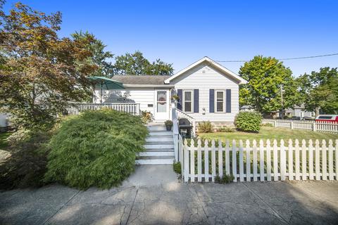 1034 6th St, Jackson, MI 49203 photo 1