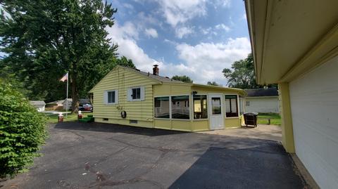 3612 Greenbriar Dr, Jackson, MI 49203 photo 3