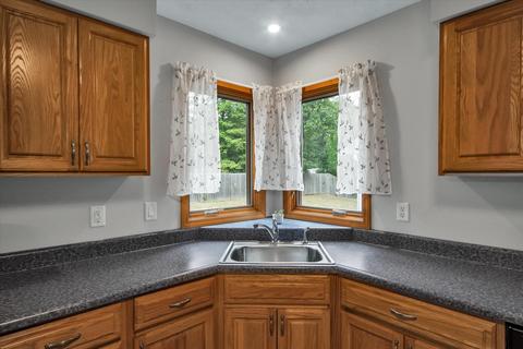 884 Nadeau Dr, Pullman, MI 49450 photo 17