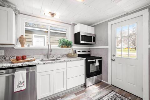 130 Wright St, Jackson, MI 49203 photo 14
