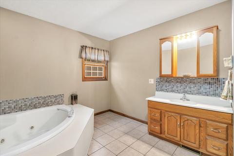 6600 Jordan Rd, Jackson, MI 49201 photo 28