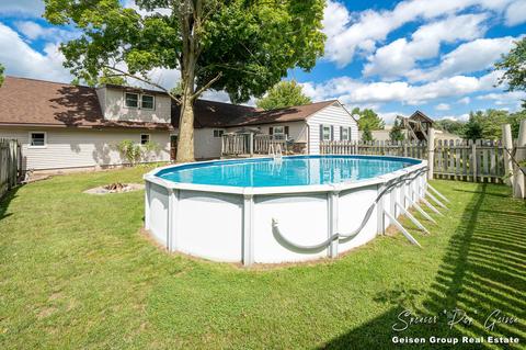 707 W Maple St, Belding, MI 48809 photo 51