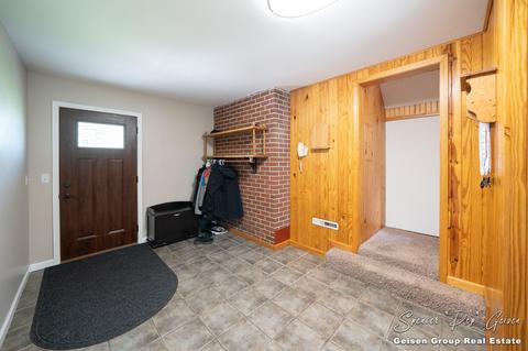 707 W Maple St, Belding, MI 48809 photo 41