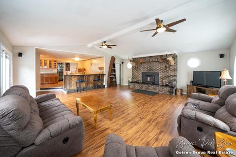 707 W Maple St, Belding, MI 48809 photo 22