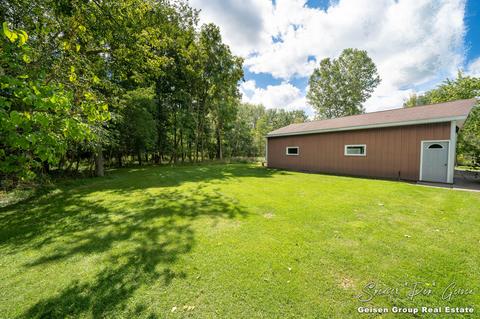 707 W Maple St, Belding, MI 48809 photo 48