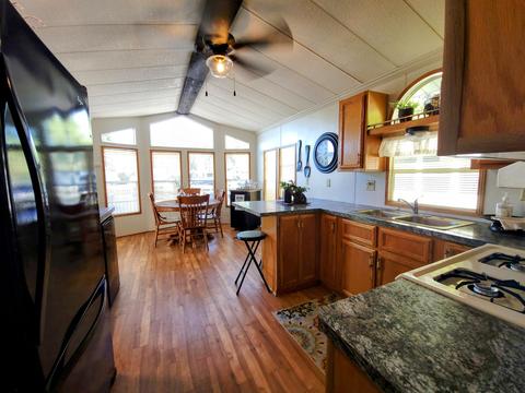 636 Dockside Ln, Coldwater, MI 49036 photo 5