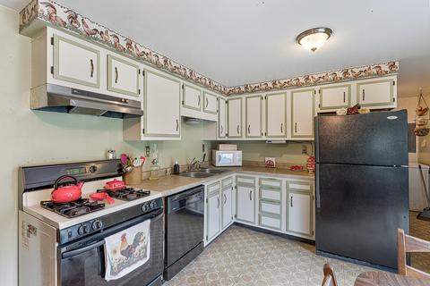 172 E Lowry St, Brooklyn, MI 49230 photo 10