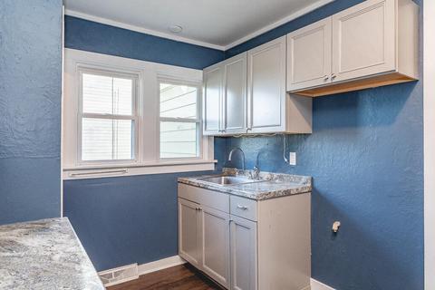 612 Wayne St, Jackson, MI 49202 photo 10
