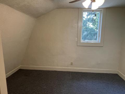 653 Chester St, Jackson, MI 49203 photo 13