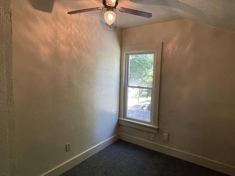 653 Chester St, Jackson, MI 49203 photo 10
