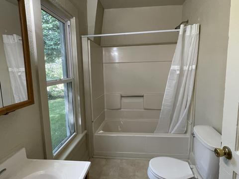 653 Chester St, Jackson, MI 49203 photo 17