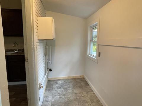 653 Chester St, Jackson, MI 49203 photo 18