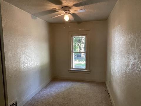 653 Chester St, Jackson, MI 49203 photo 20