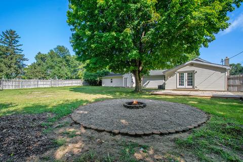 809 W Front St, Buchanan, MI 49107 photo 25