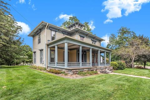 337 N Kalamazoo Ave, Marshall, MI 49068 photo 2