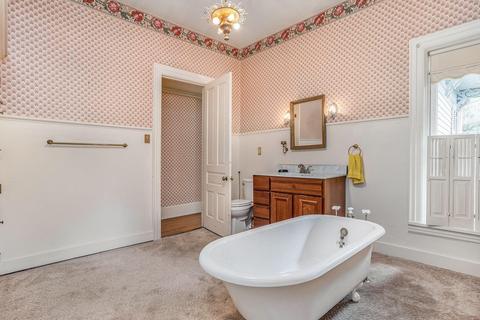 337 N Kalamazoo Ave, Marshall, MI 49068 photo 18