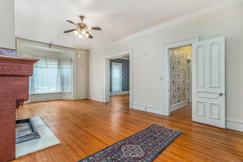 337 N Kalamazoo Ave, Marshall, MI 49068 photo 8